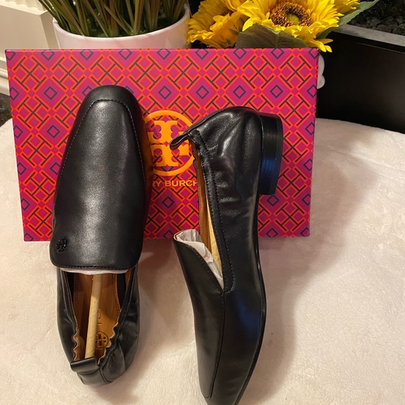 🔥SOLD🔥Tory Burch Kira Stretch Loafer - Picture 5 of 8